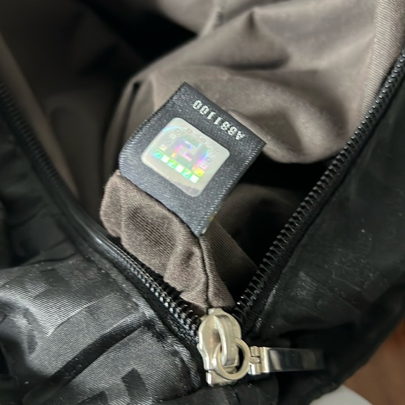 1645 Fendi Black Monogram Tote nylon Bag - Picture 3 of 10